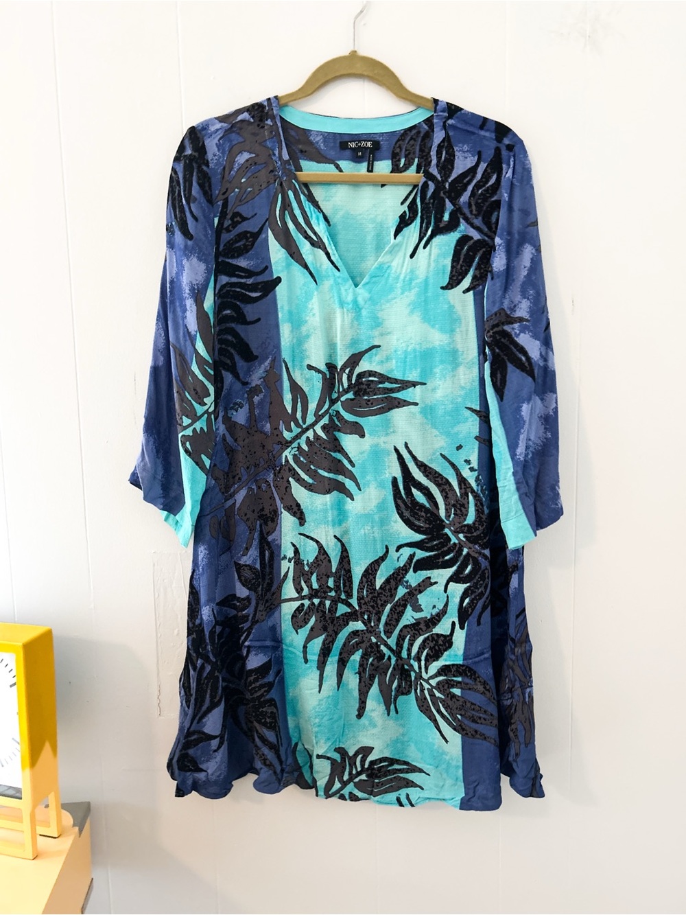 NIC+ZOE Blue Tropical Palm V-Neck Dress Swim Coverup M